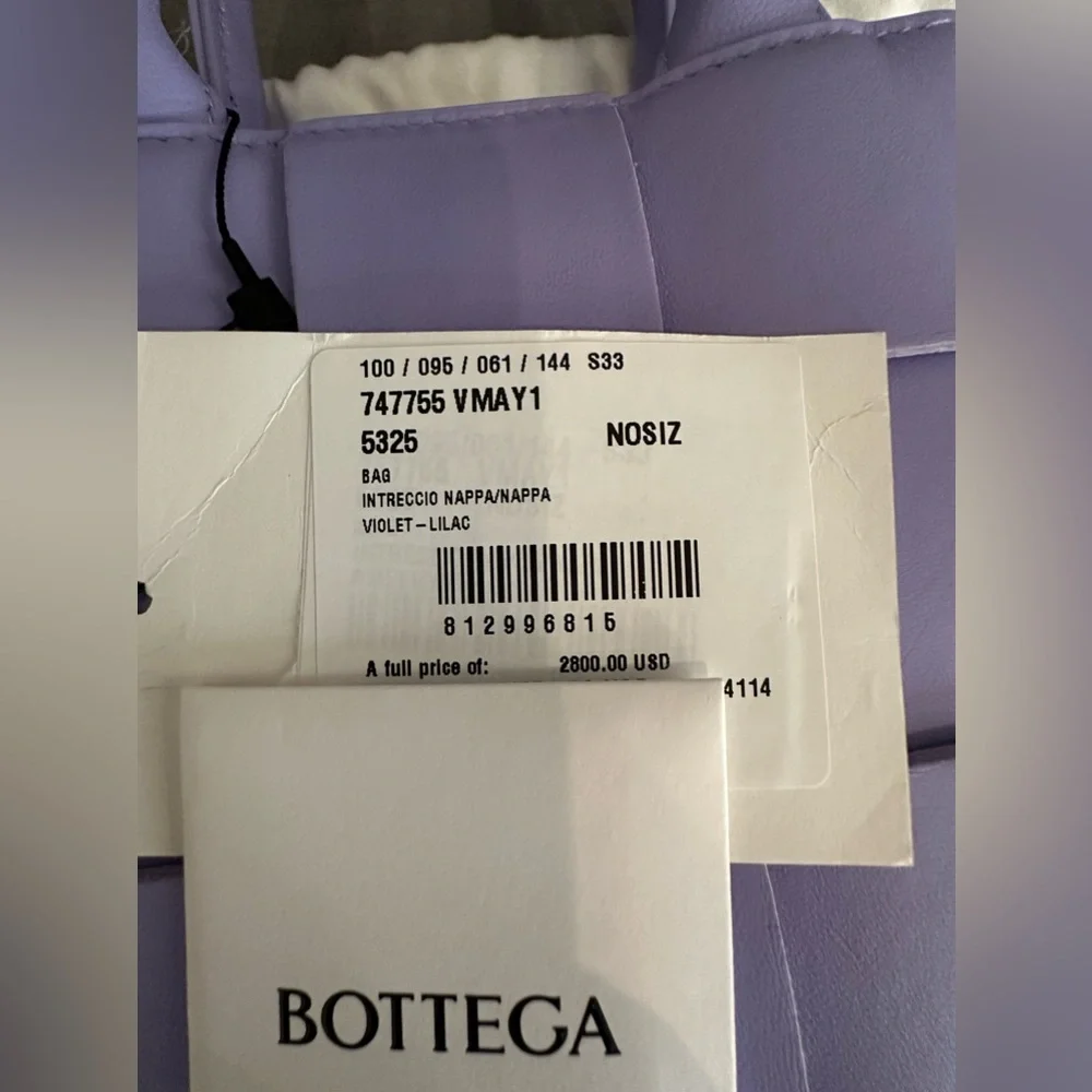 🌟SOLD🌟 NWT Bottega Veneta Small Cassette Tote Bag - Picture 7 of 9